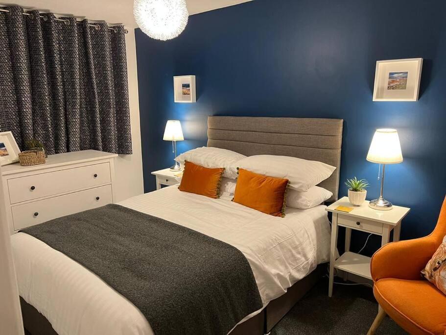 Delightful, Central 3 Bedroom House With Garden & Free Parking インヴァネス エクステリア 写真